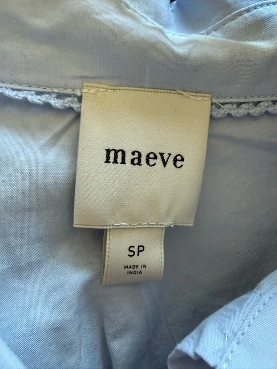 NWT Maeve Long-Sleeve Cinched
Buttondown Shirt - Picture 8 of 9